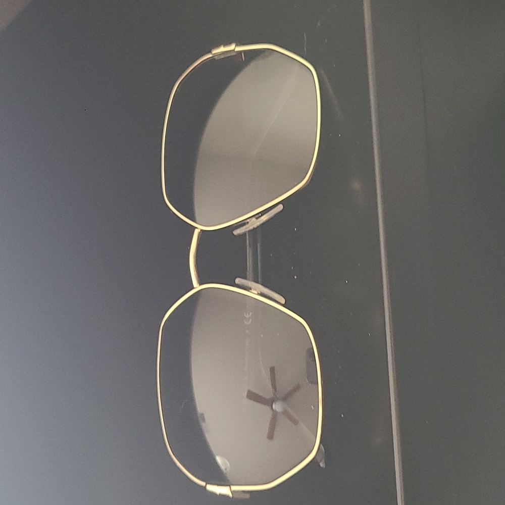 Prada sunglasses. MOVING SALE. ALL REASONABLE OFFERS WILL BE ACCEPTED!!!